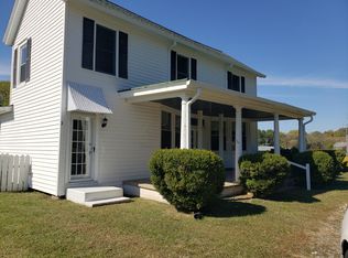 1669 Regent Rd #3, Topping, VA 23169