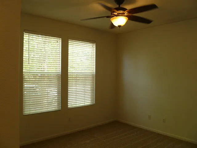 2862 Hillcrest Rd — Photo 3