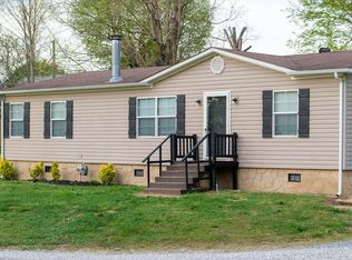 112 Lackey Ln, Vonore, TN 37885