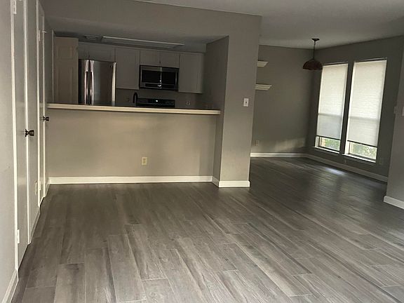 5th image of 1407 Camp Craft Rd APT C
