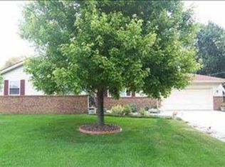 1406 N Maple St, Normal, IL 61761