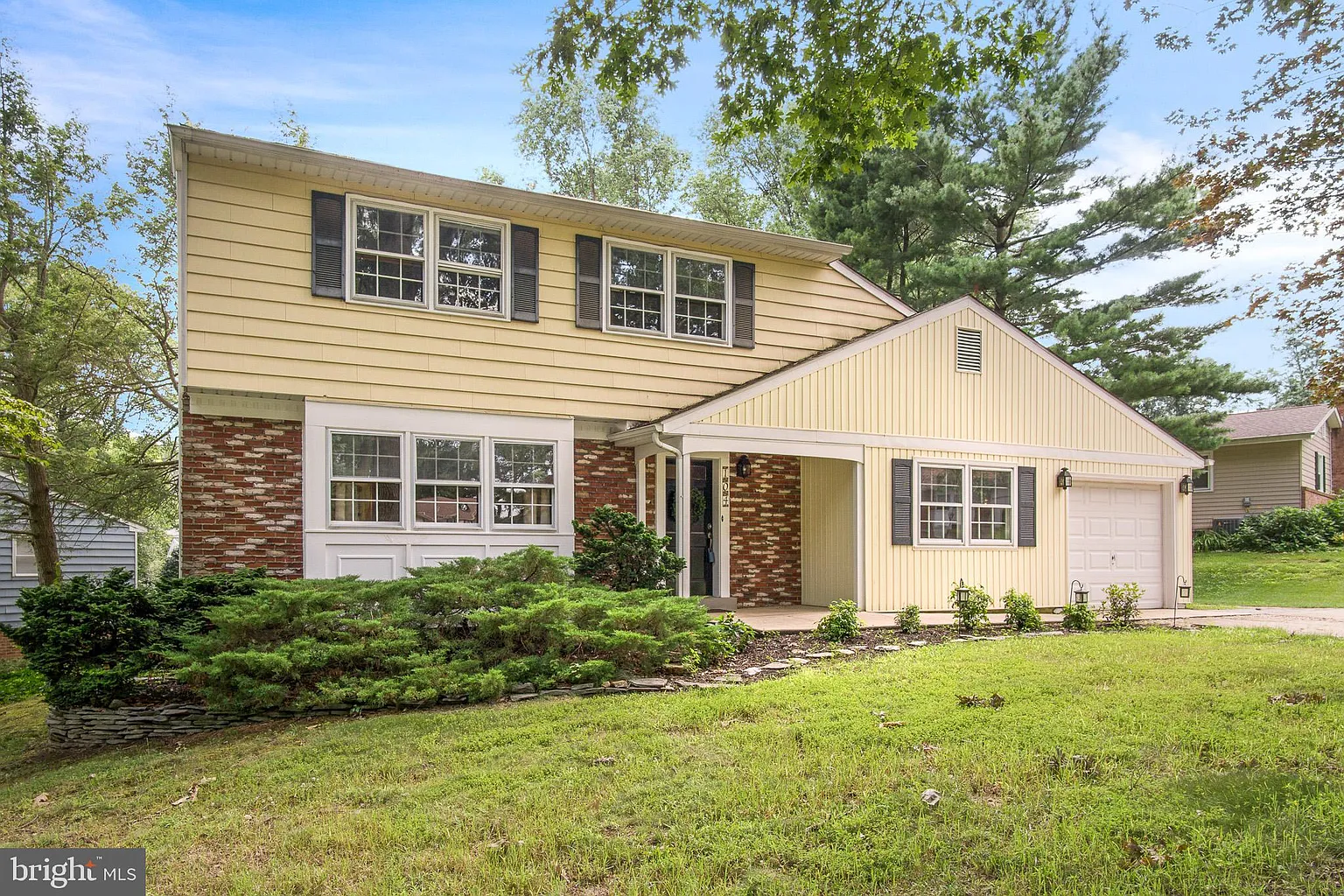 104 Chapel Hill Dr photo 1