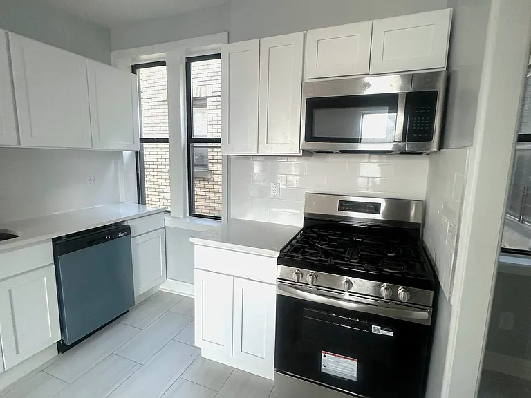 119 - Golden Crest 119 60th Street, LLC — Photo 3