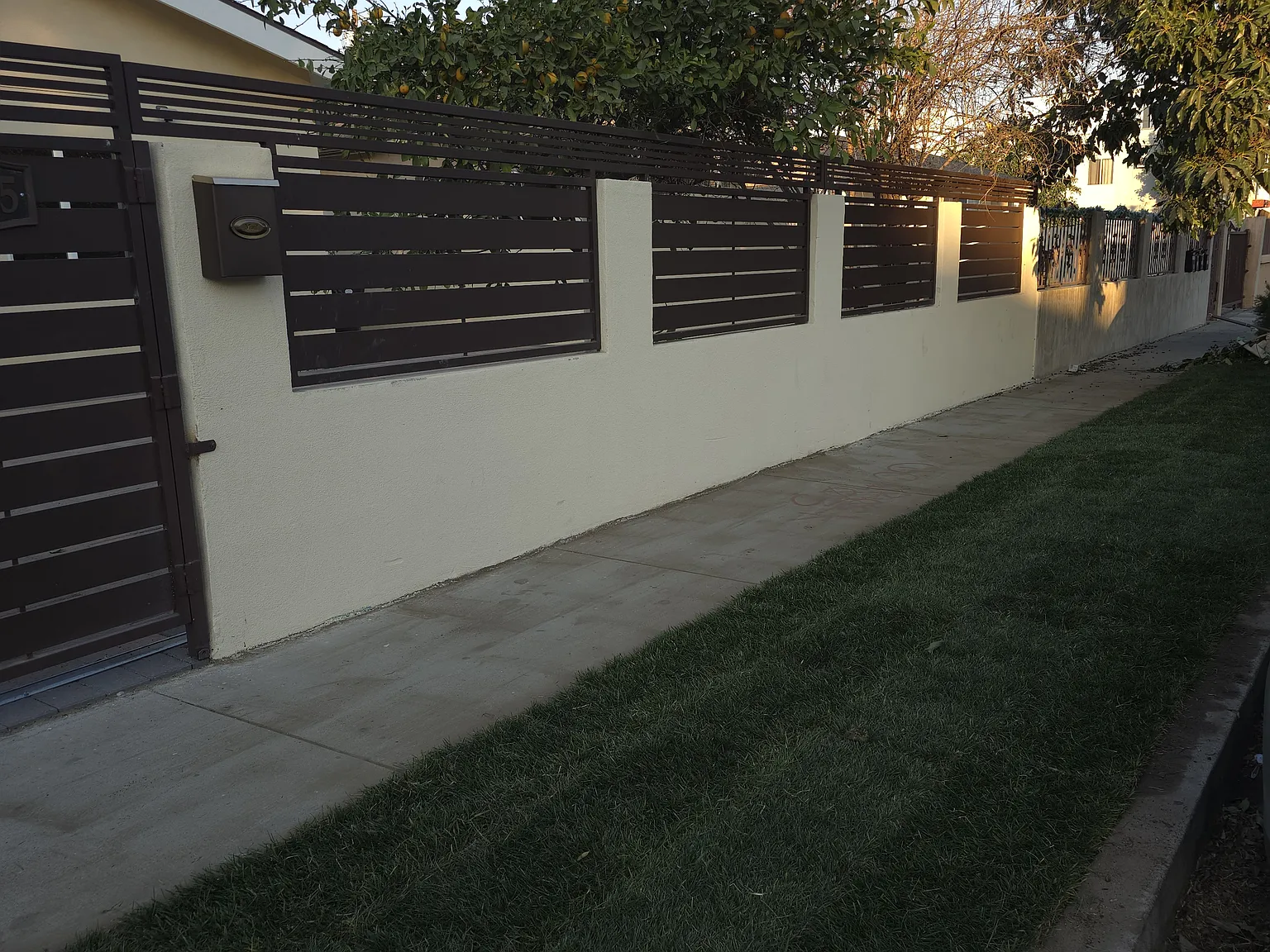3 bed, 1200 sqft, $3,750 — Photo 3