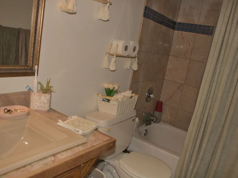 508 W Columbia Ave #C — Photo 1