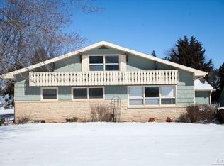 4300 W State St, Salina, KS 67401