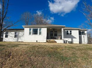 1085 Danby Rd, Festus, MO 63028
