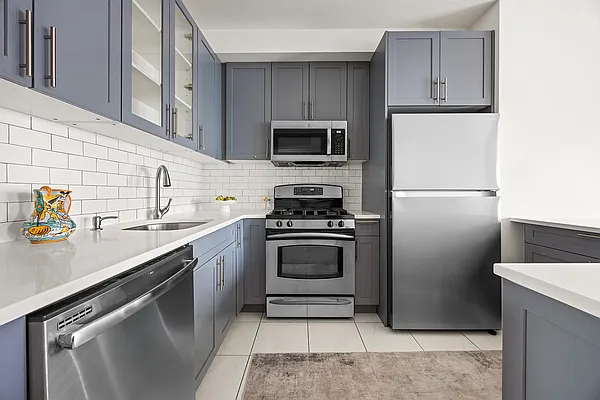 Kitchen, photo 1
