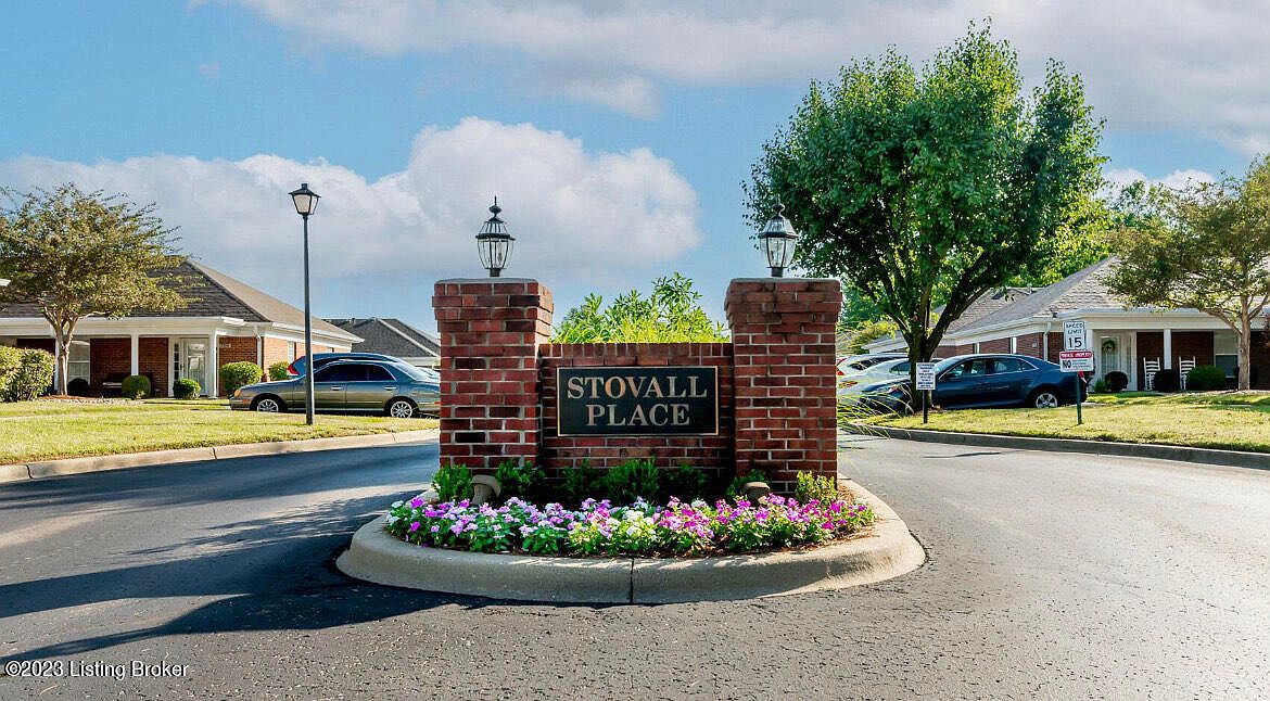 7621 Stovall Pl, Louisville, KY 40228 Zillow