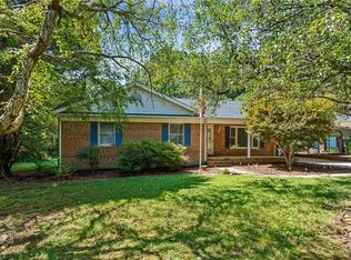 6979 Kelly Coltrane Dr, Randleman, NC 27317
