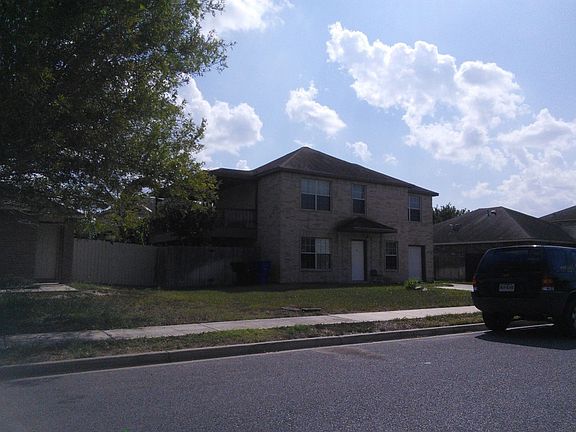 3rd image of 3109 Princeton Ave