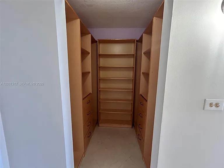 7601 E Treasure Dr #1612 — Photo 10