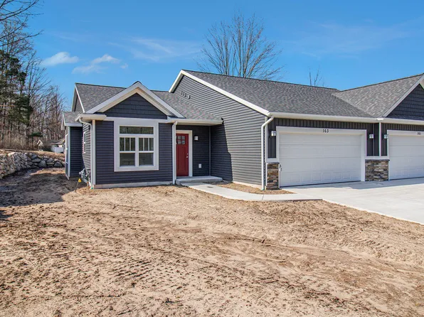 163 Creek Dr, Hart, MI 49420
