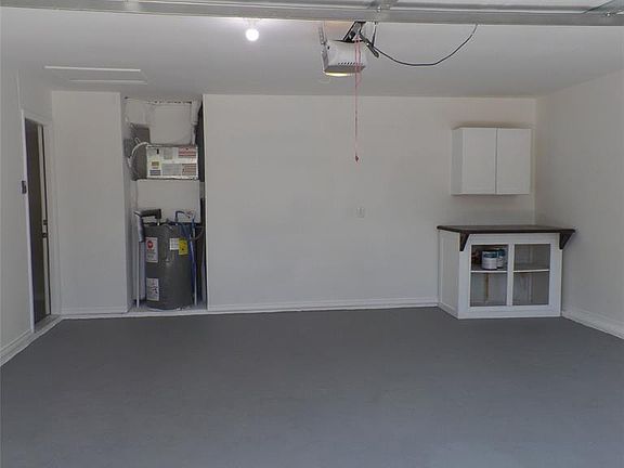 5th image of 6928 Nandina Dr
