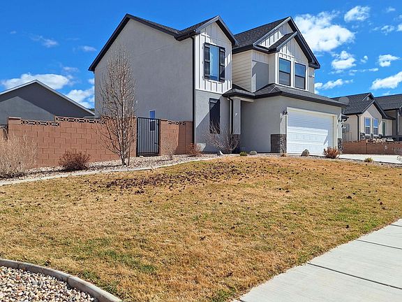 5th image of 413 S Cedar Creek Dr