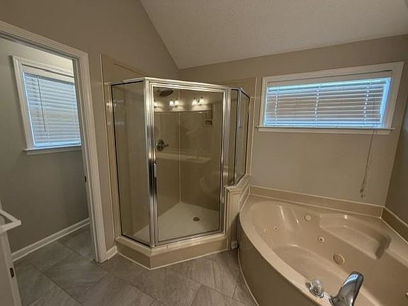 2nd image of 11196 Cashmere Woods Dr