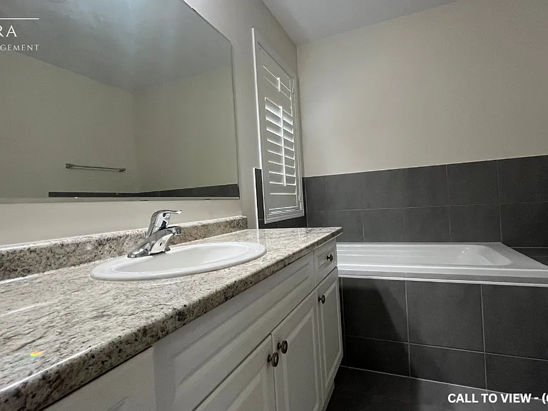 5 Dublin Rd #1 — Photo 13