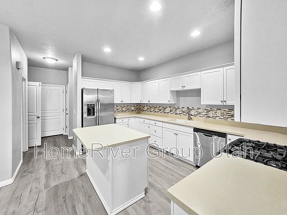 5th image of 5342 W Hampstead Ln