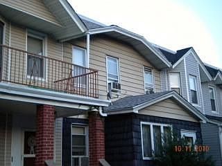 1st image of 10730 112th St