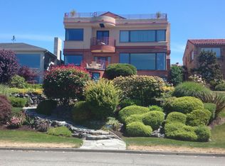 2420 Magnolia Blvd W, Seattle, WA 98199