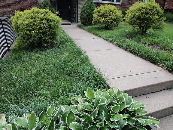 2nd image of 7511 Byron Pl APT 2E