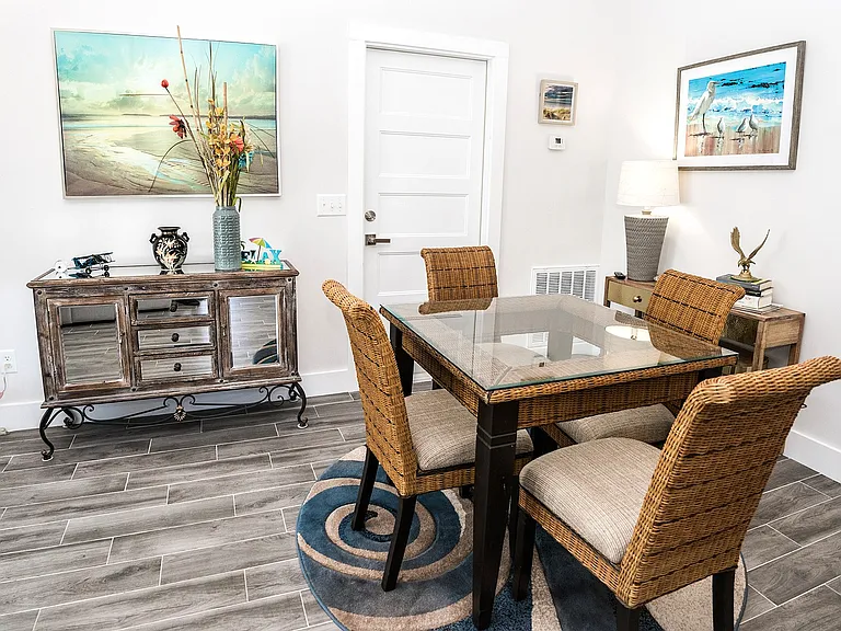 212 Corto Pl — Photo 17
