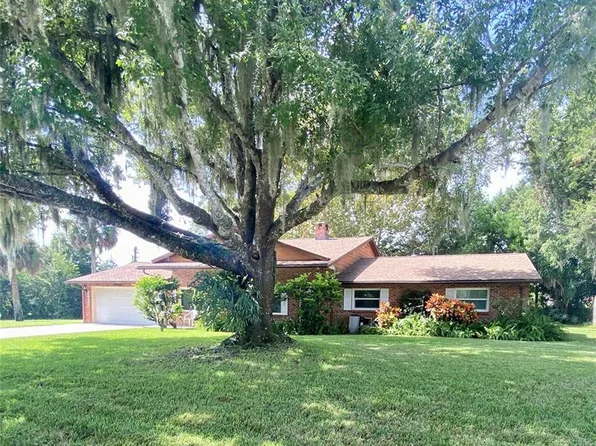 2432 Woodland Dr, Edgewater, FL 32141