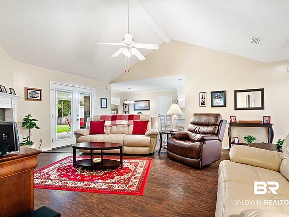 5th image of 5371 Southern Oaks Trl