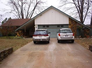 725 W 97th St S, Jenks, OK 74037
