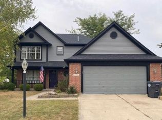 1142 Barrington Dr, Greenwood, IN 46143