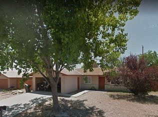 1903 Mountain View Dr, Gallup, NM 87301