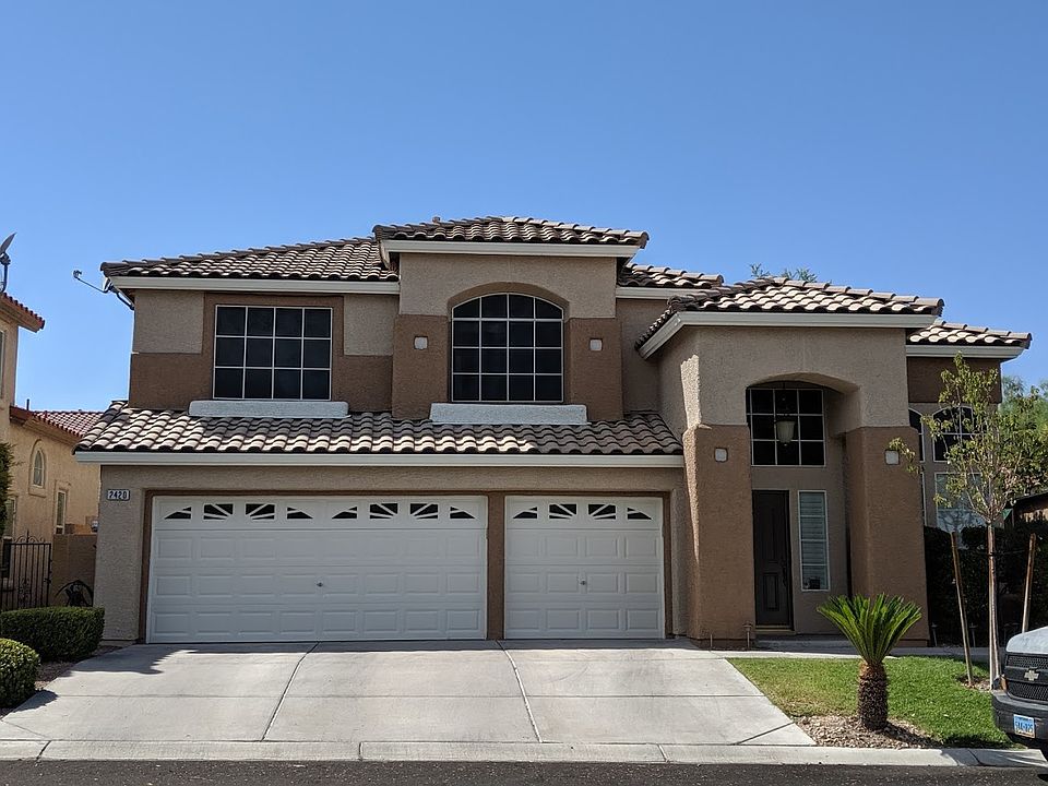 1st image of 2420 La Sierra St