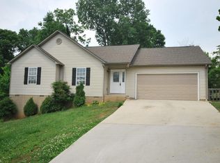 4413 Royalview Rd, Knoxville, TN 37921