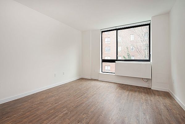 1st image of 425 W 18th St APT 9E