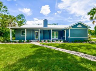 940 W New York Ave, Deland, FL 32720