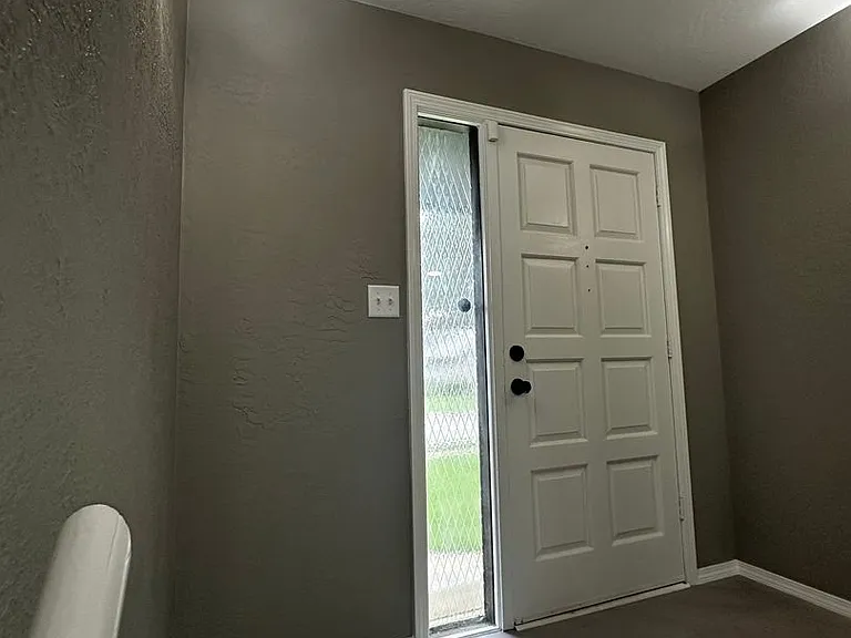 2843 E Eastwood St — Photo 27