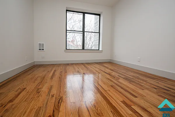 Rented by EXR | media 5