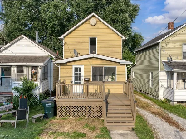 109 15th St NW, Barberton, OH 44203