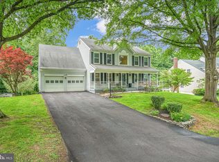 15050 Greenmount Dr, Woodbridge, VA 22193
