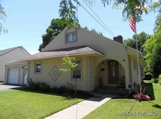 6 Sunnyside Dr, Utica, NY 13501