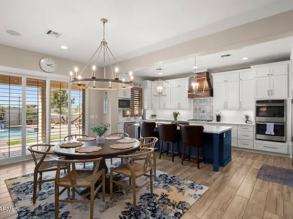 3020 S DIAMOND Drive, Chandler, AZ 85286