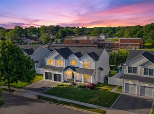 79 Joyce Road, Plainview, NY 11803