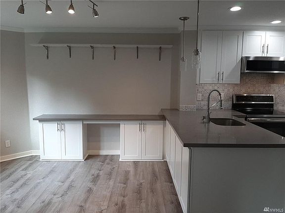 5th image of 12036 100th Ave NE APT K103