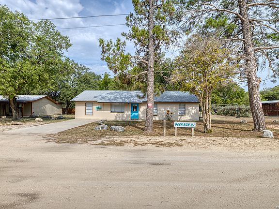 2nd image of 100 Pineview