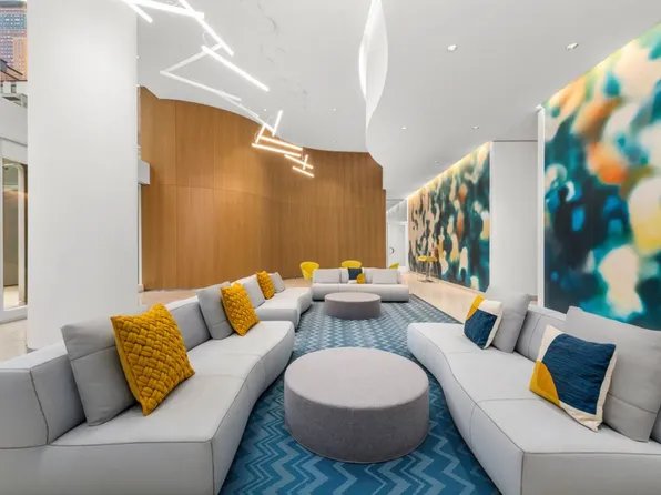 242 West 53rd Street image 17 of 17