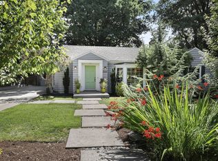 2660 SW Crestdale Dr, Portland, OR