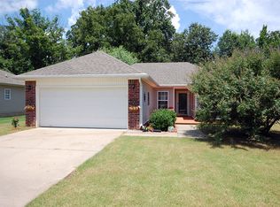 36 Weatherwood, Ward, AR 72176