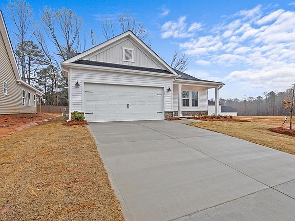 3rd image of 1031 Whitefox Dr