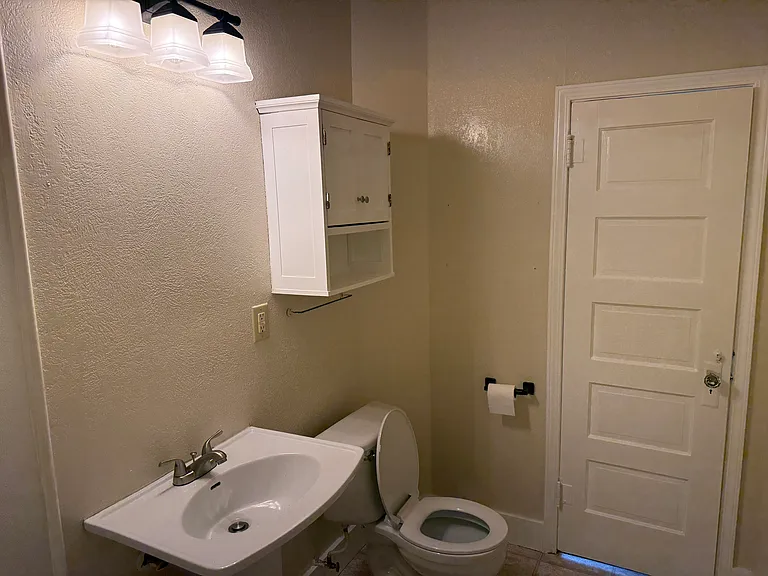 418 N Crawford Ave — Photo 19