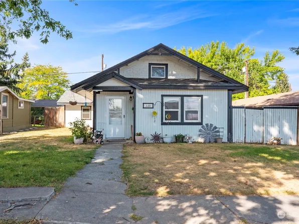 339 C St NW, Ephrata, WA 98823